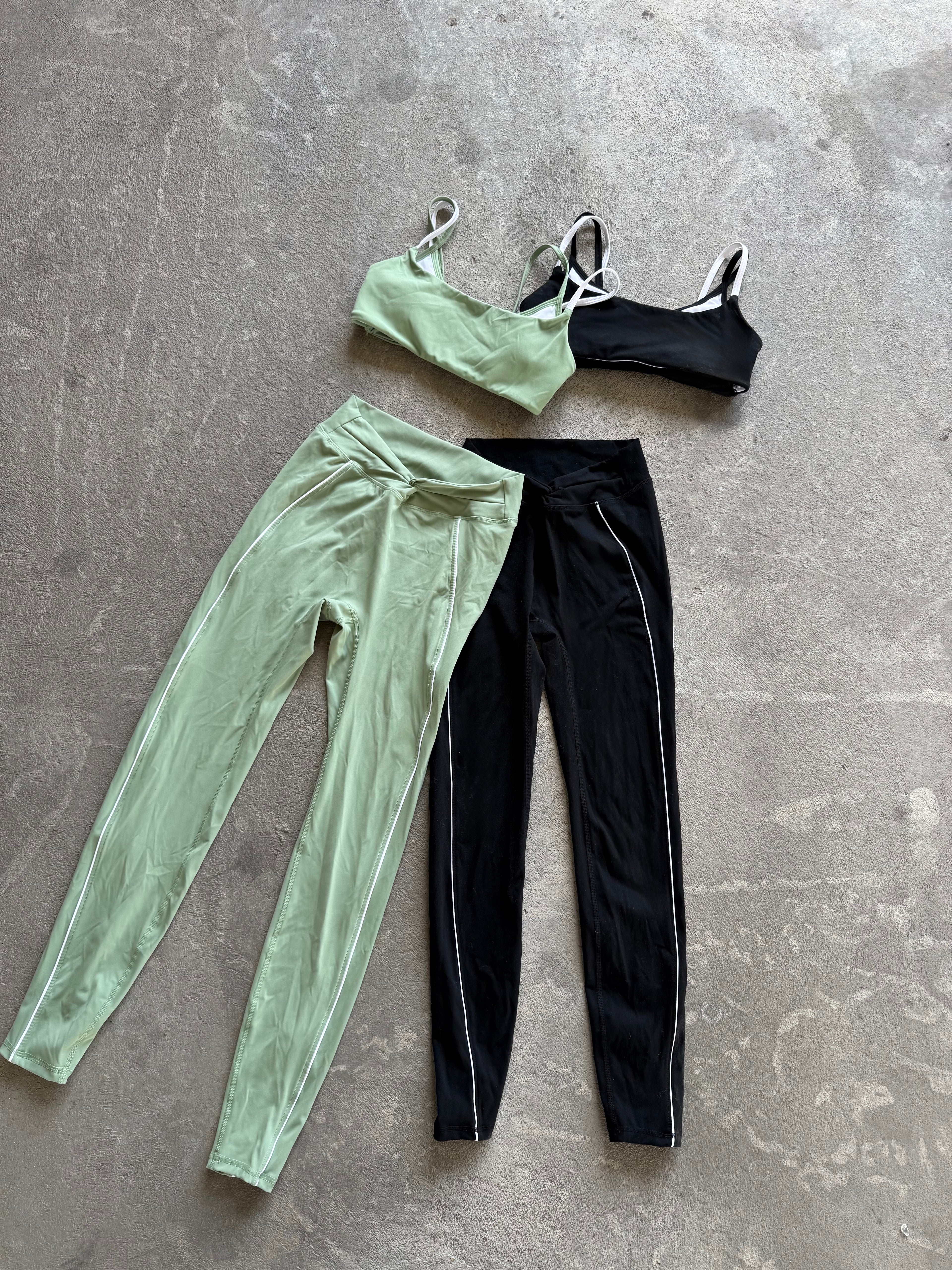 02 Leggings